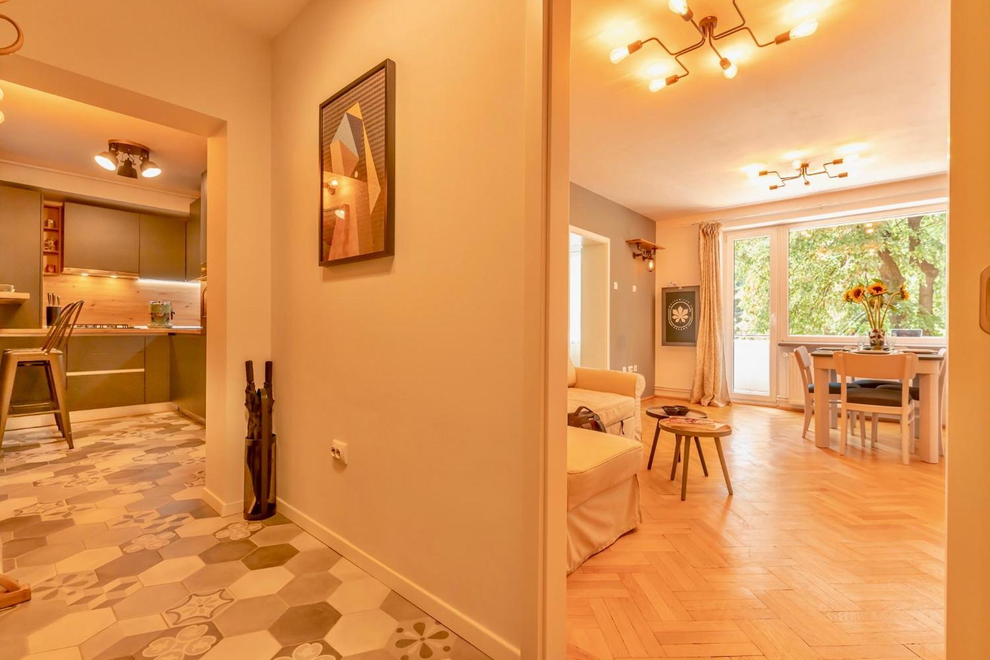 Castanilor 6 - Hip Industrial Apartment Close To City Centre Braszów Zewnętrze zdjęcie
