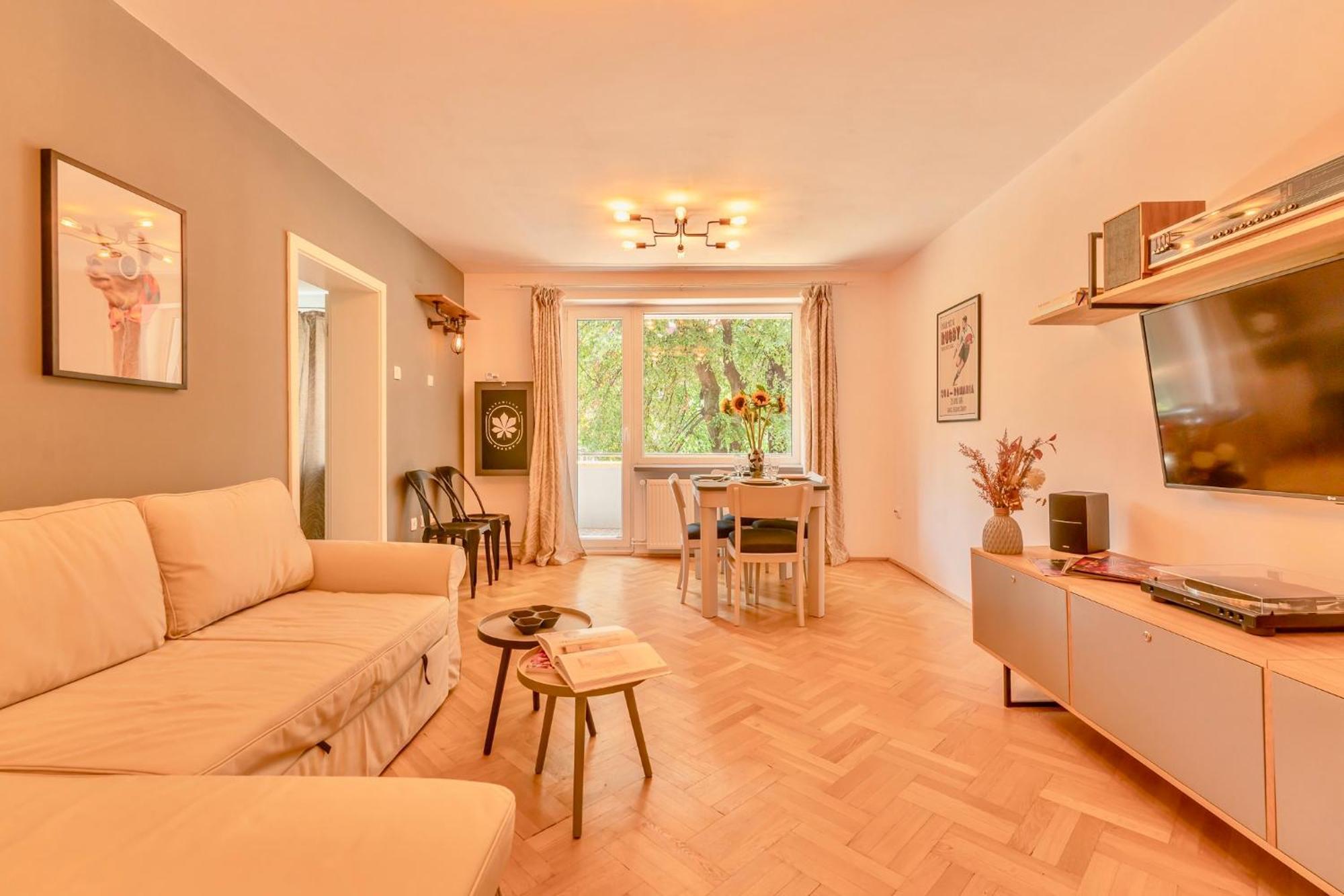 Castanilor 6 - Hip Industrial Apartment Close To City Centre Braszów Zewnętrze zdjęcie
